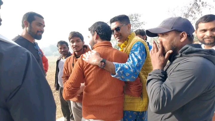 कपिलबस्तु– क्षेत्र नं. १ मा स्वतन्त्र उम्मेदवार आशिष शर्माको घरदैलो तीव्र,